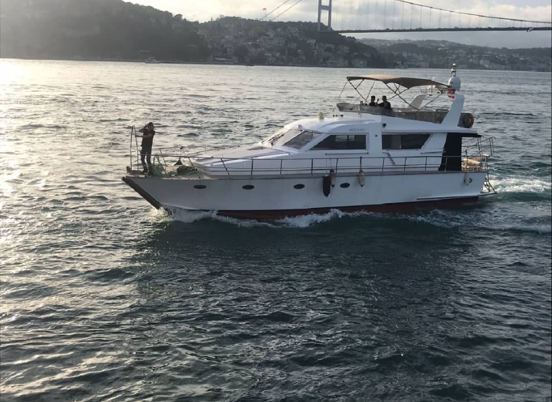 Yacht 207